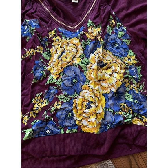 Tiny for Anthropologie Ashlee Floral V-Neck Top Shirt size small - Picture 8 of 10